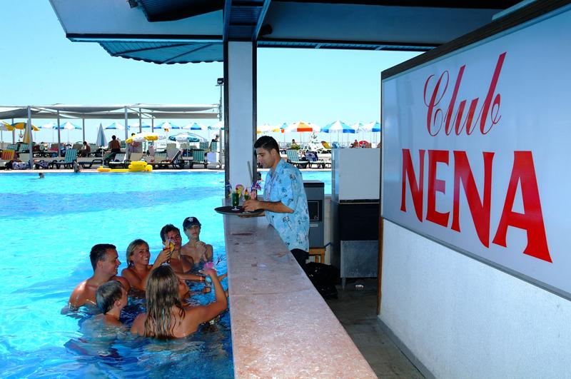 CLUB  NENA HOTEL