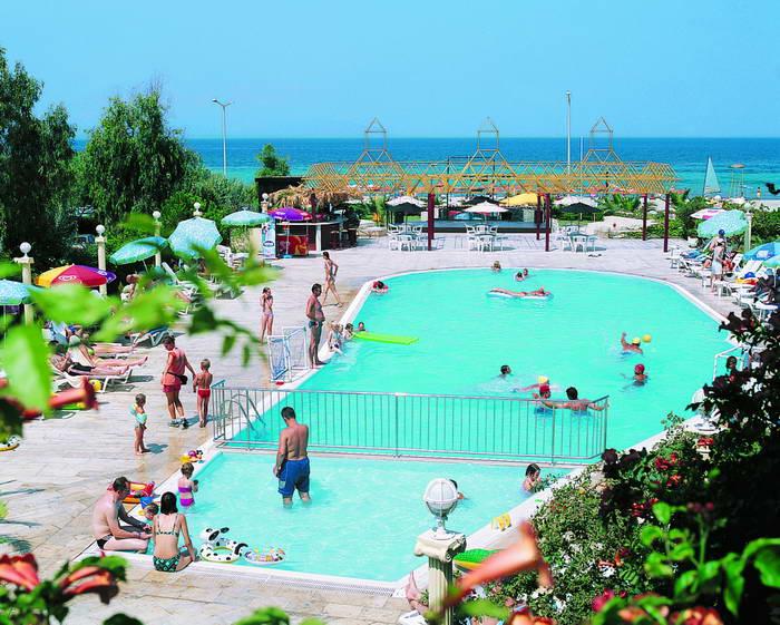 MERSiN BEACH HOTEL