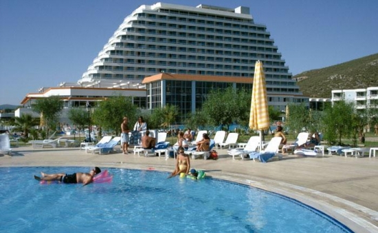 SÜRMELi EFES HOTEL